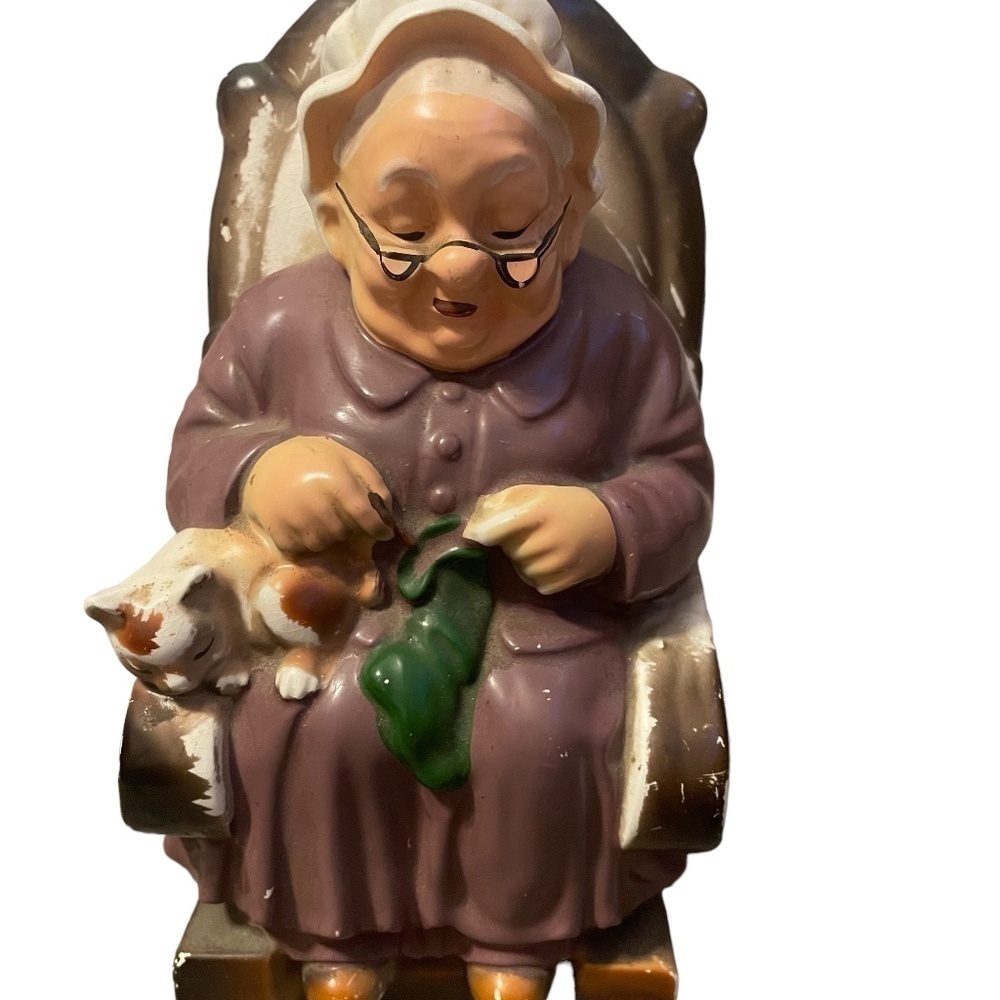 Vintage Grandma Knitting In Rocking Chair Retirement Fund Bank made in Japan